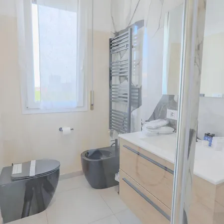 Holabologna Luxury And Flats Konukevi Bolonya