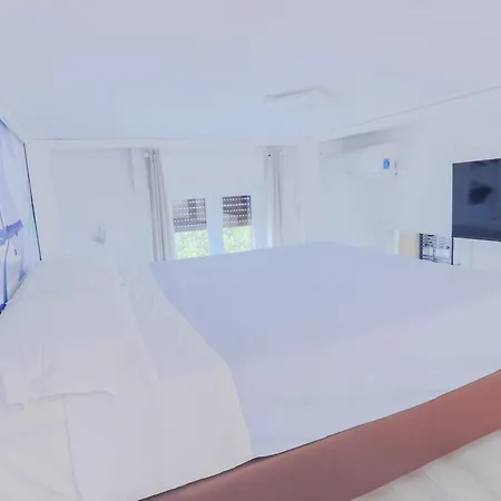 Konukevi Holabologna Luxury And Flats